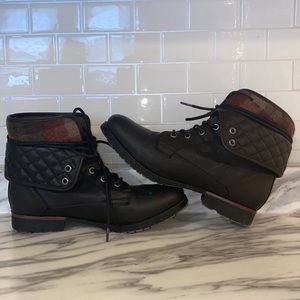 Women’s flannel lined black combat boots